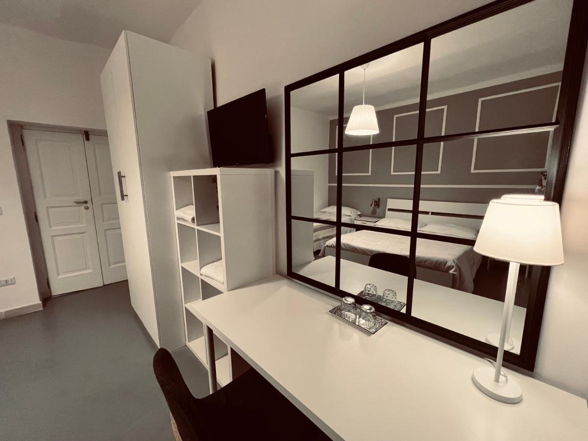 Bed and Breakfast Palazzo Berardi Таранто Экстерьер фото